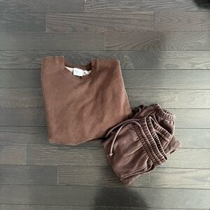 Aritzia Cozy Fleece Sweatpants and Sweatshirt